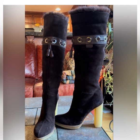 GUCCI💥NOW ON TREND❗️💥Rare Super Luxurious Mink lining tall dark brown EUC size 8 - Picture 3 of 16